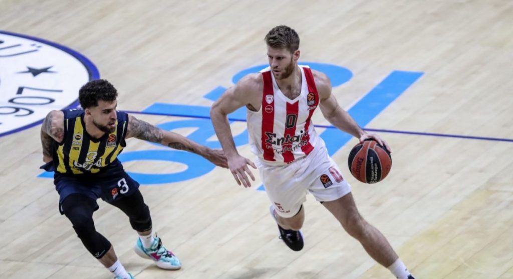 Euroleague Νίκη του Ολυμπιακού επί της Φενέρμπαχτσε στην Κωνσταντινούπολη MEGA TV